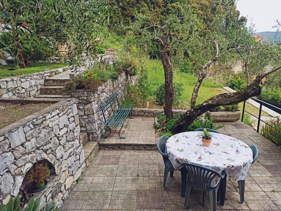 Apartamento La Piazzetta Di Gra E Baldo Sestri Levante Exterior foto